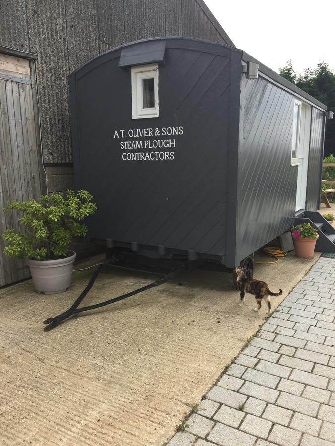 Shepherd'S Hut At Puttocks Farm Villa Great Dunmow Eksteriør bilde